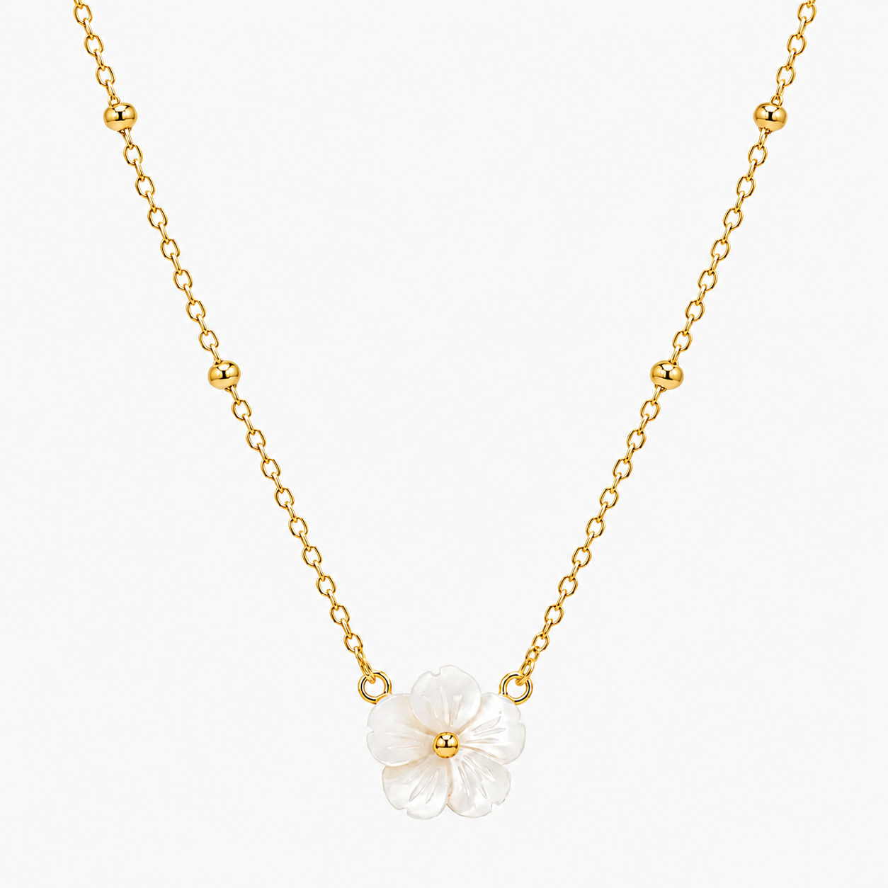 Colar Flor de Pérola Banhado a Ouro 18K