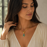 Colar Cristal Verde Banhado a Ouro 18K