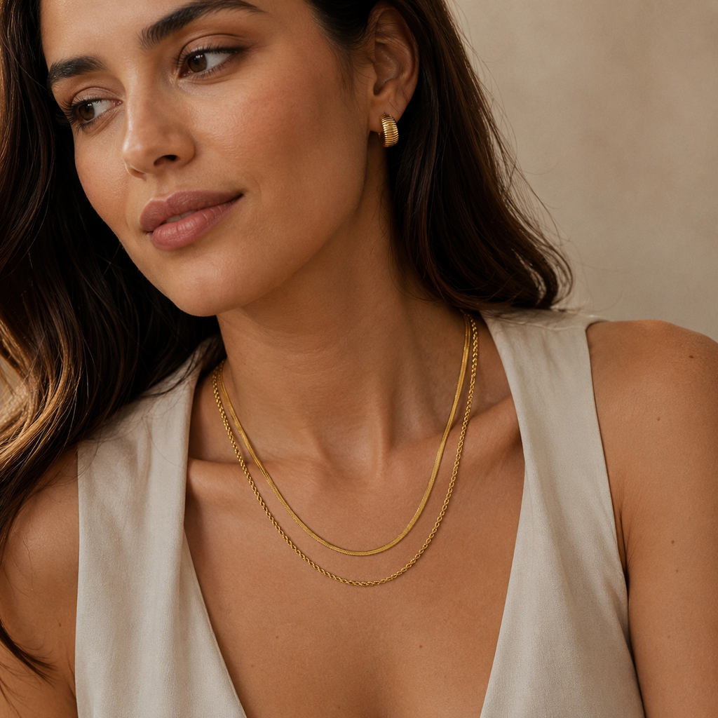 Colar Delicata Banhado a Ouro 18K