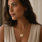 Colar com Pingente de Lua Banhado a Ouro 18K